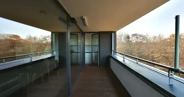 Mieszkanie 3 pokoi w Poznań, Polska