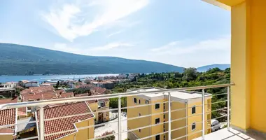Mieszkanie 3 pokoi w Denovici, Czarnogóra