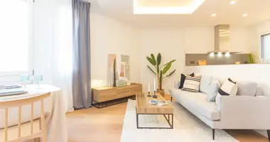 3 bedroom apartment in Barcelona, Spain