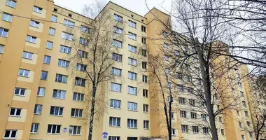 Wohnung 3 zimmer in Minsk, Belarus