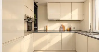 Apartamento 2 habitaciones en Varsovia, Polonia