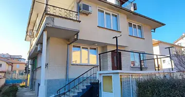 Villa 6 bedrooms in Burgas, Bulgaria