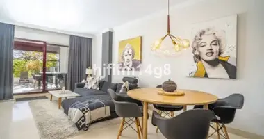 Wohnung 2 Schlafzimmer in San Pedro Alcantara, Spanien