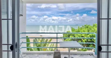 Apartamento en Sunthonphu, Tailandia