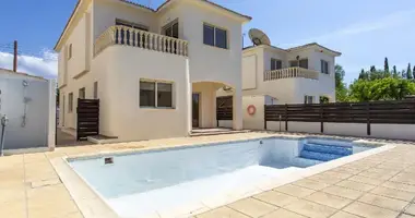 3 bedroom house in Mandria, Cyprus