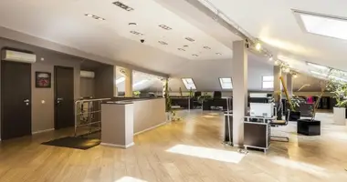 Офис 422 м² в Москва, Россия