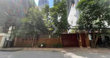 5 bedroom villa in Sangkat Boeng Keng Kang Ti Muoy, Cambodia