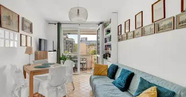 2 bedroom apartment in Warsaw, Poland