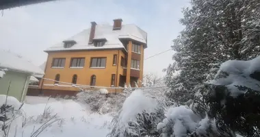 Cottage 5 bedrooms in Homyel, Belarus