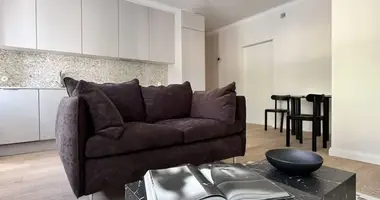 Appartement 2 chambres dans Varsovie, Pologne