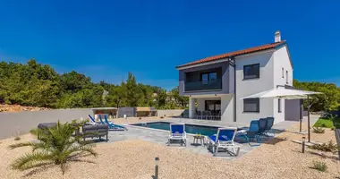 Villa en Omisalj, Croacia