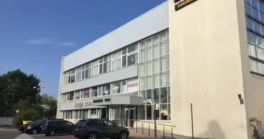 Propiedad comercial 593 m² en Riga, Letonia