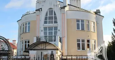 Casa en Kliejniki, Belarús