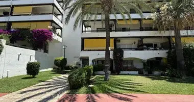 Wohnung 2 Schlafzimmer in Dos Hermanas, Spanien
