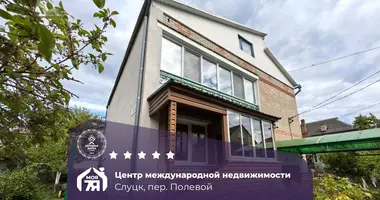 Casa de campo en Slutsk, Belarús