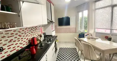 Квартира 3 комнаты в Муратпаша, Турция