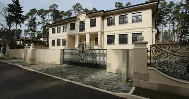Dom 9 pokojów w Jurmała, Łotwa