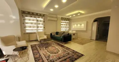 Квартира 3 комнаты в Муратпаша, Турция