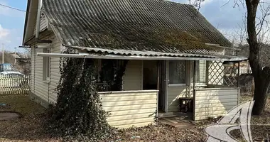 Casa en Prybarava, Belarús