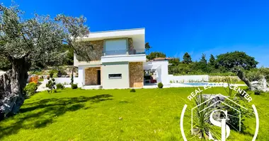 Villa en Pefkochori, Grecia