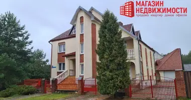 5 room house in Bierahavy, Belarus