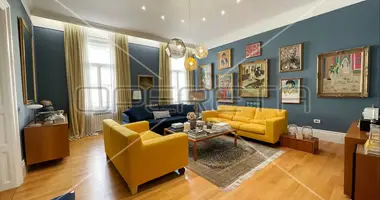 Mieszkanie 3 pokoi w Zagrzeb, Chorwacja