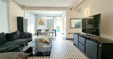 Вилла 6 спален в Пиргос, Кипр