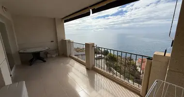 2 bedroom apartment in Benidorm, Spain
