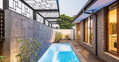 Cottage 3 bedrooms in Municipality of Alimos, Greece