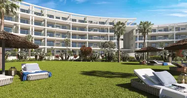 2 bedroom apartment in Manilva, Spain