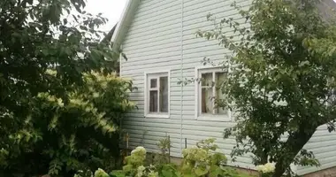 Casa en Bialarucki sielski Saviet, Belarús