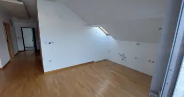 Mieszkanie 3 pokoi w Budva, Czarnogóra