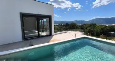 Villa in Omisalj, Kroatien