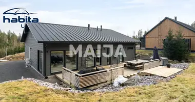 Casa 5 habitaciones en Mantsala, Finlandia