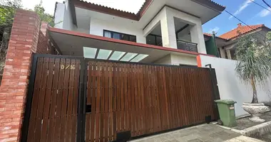 Villa en Denpasar, Indonesia