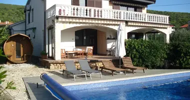 Villa 5 bedrooms in Omisalj, Croatia