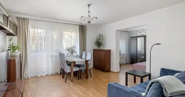 Mieszkanie 3 pokoi w Piaseczno, Polska