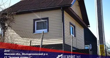 Casa en Alahnovicy, Belarús