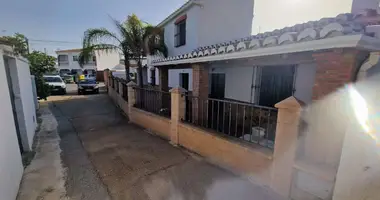 Villa 5 bedrooms in El Puente, Spain