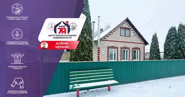 Casa en Cyrvonaja Slabada, Belarús