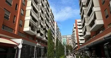 3 bedroom apartment in Tirana Municipality, Albania