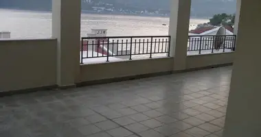 Mieszkanie 2 pokoi w Herceg Novi, Czarnogóra