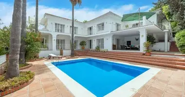 Haus 4 Schlafzimmer in Malaga, Spanien