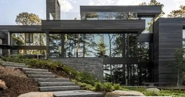 Casa en Zdanovicy, Belarús