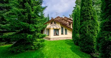 Maison 3 chambres dans Novoivanovskoe, Russie