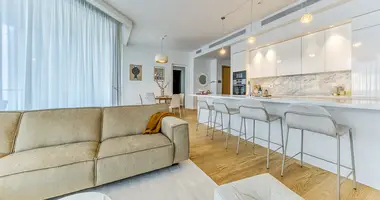 Apartamento 4 habitaciones en Germasogeia, Chipre