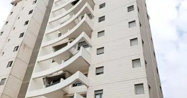 Apartamento 5 habitaciones en Ascalón, Israel