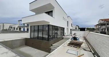 Willa w Opcina Vrsi, Chorwacja