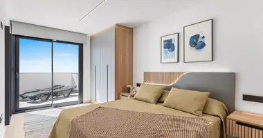 Penthouse 2 bedrooms in Guardamar del Segura, Spain