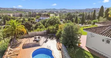 Haus 4 Schlafzimmer in Dos Hermanas, Spanien